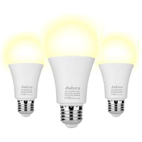 Dusk to Dawn Light Bulb, Aukora Smart Sensor LED Light Bulb, 12W (100-Watt Equivalent), 3000Kelvin, E26 Base Automatic On/Off Led Bulb Outdoor/Indoor for Porch Garage Patio Garden(Warm White, 3 Pack)