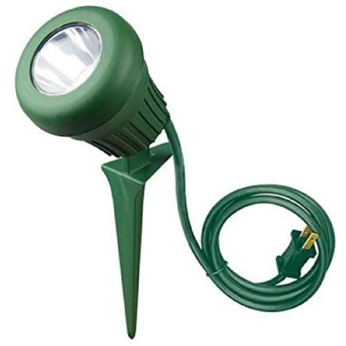 Woods 0434 60-Watt 200 Lumen Light, Weather Resistant, Heavy Duty Stake, Durable Fixture, Polarized Plug with 3-Foot Cord, Green Finish, 2 Ext 60W Floodlight, 5 LEDs, 2 Extra Lenses, 1-Pack