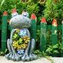 Garden Statue Frog Figurine - Solar Powered Outdoor Lights for Patio Lawn Yard Decoration, Decorative Solar Lights Outdoor with 6 Lights , Fairy Garden Lights. (Frog)