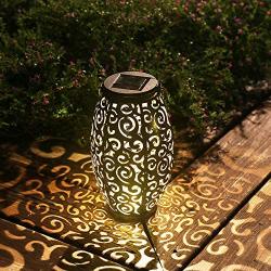 Solar Light Outdoor Hanging Solar Lantern Garden Outdoor Solar Light with Handle Retro Metal Waterproof Patio Yard Pathway Decorative 1 Pc Bronze