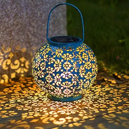 Solar Big Lantern Hanging Garden Outdoor Lights Metal Waterproof LED Table Lamp Decorative Solar Big Lantern Hanging Garden Outdoor Lights Metal Waterproof LED Table Lamp Decorative