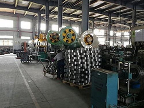 Hardware Production Workshop Making New Products & Customization Hardware Production Workshop Making New Products & Customization